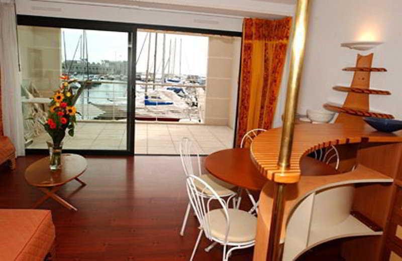 Le Quai Des Princes Cap-d'Ail Εξωτερικό φωτογραφία