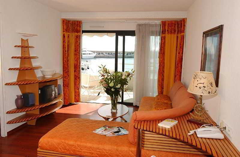 Le Quai Des Princes Cap-d'Ail Εξωτερικό φωτογραφία