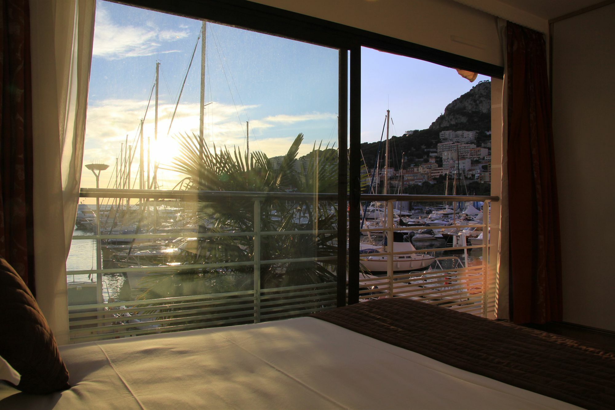 Le Quai Des Princes Cap-d'Ail Εξωτερικό φωτογραφία