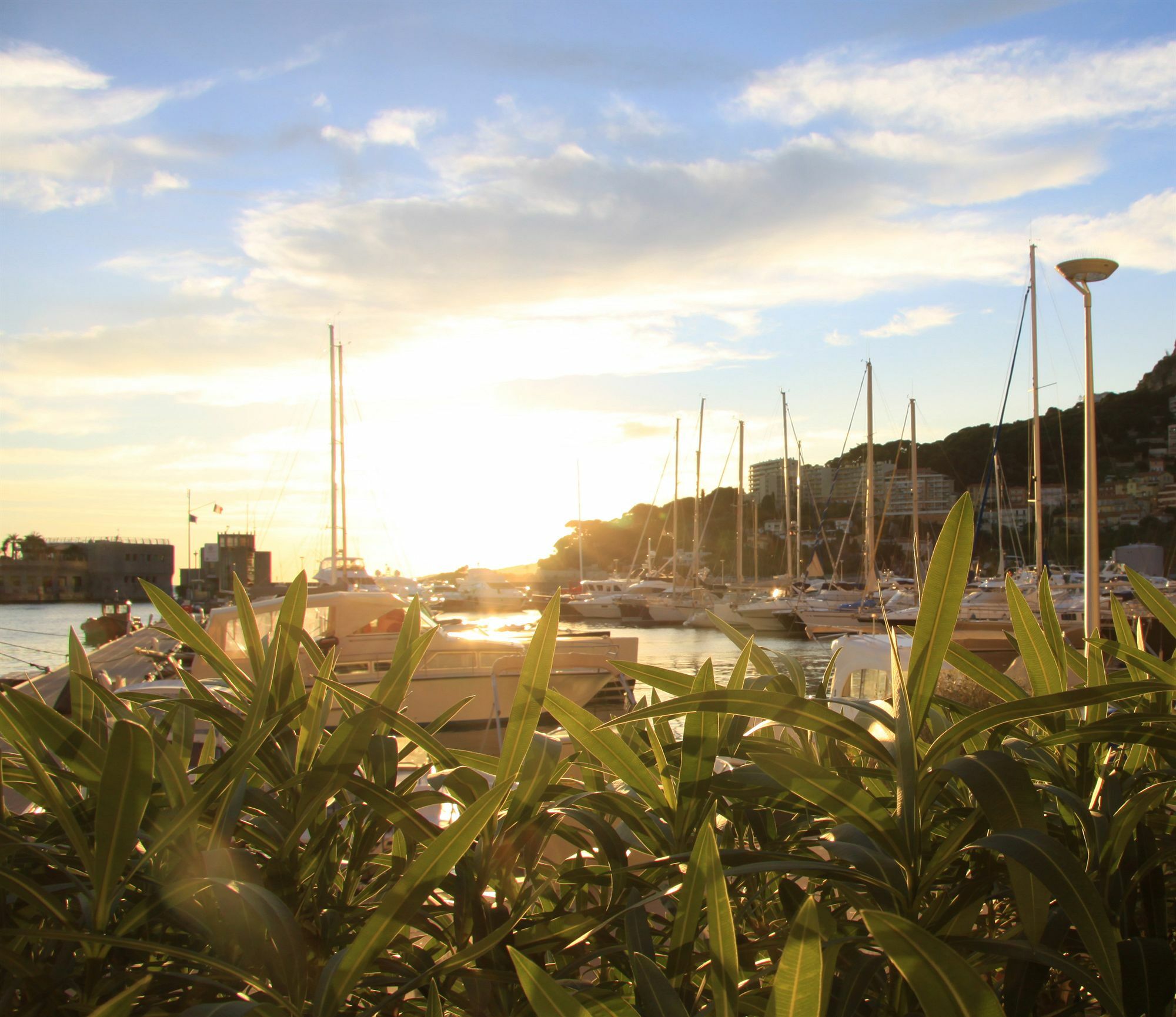 Le Quai Des Princes Cap-d'Ail Εξωτερικό φωτογραφία